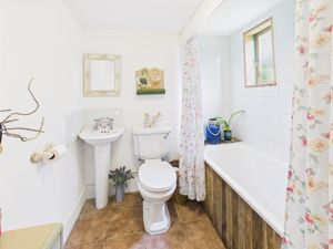Bathroom- click for photo gallery